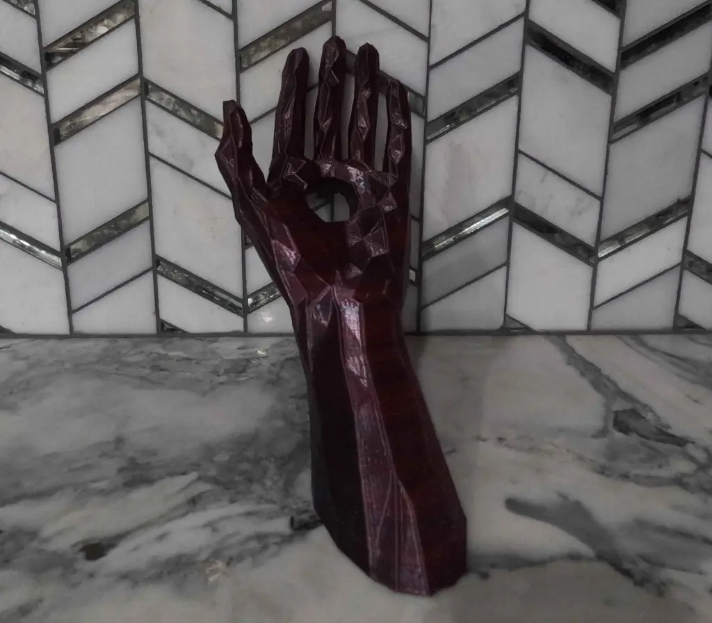 Wine Hand 3.webp