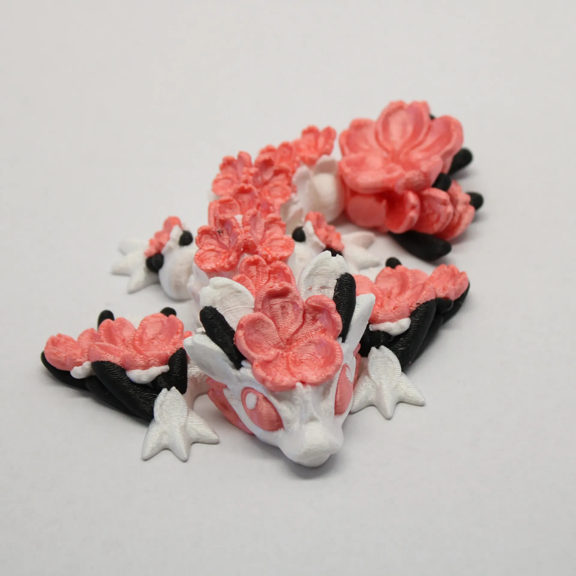 Medium Blossom-Dragon (White)